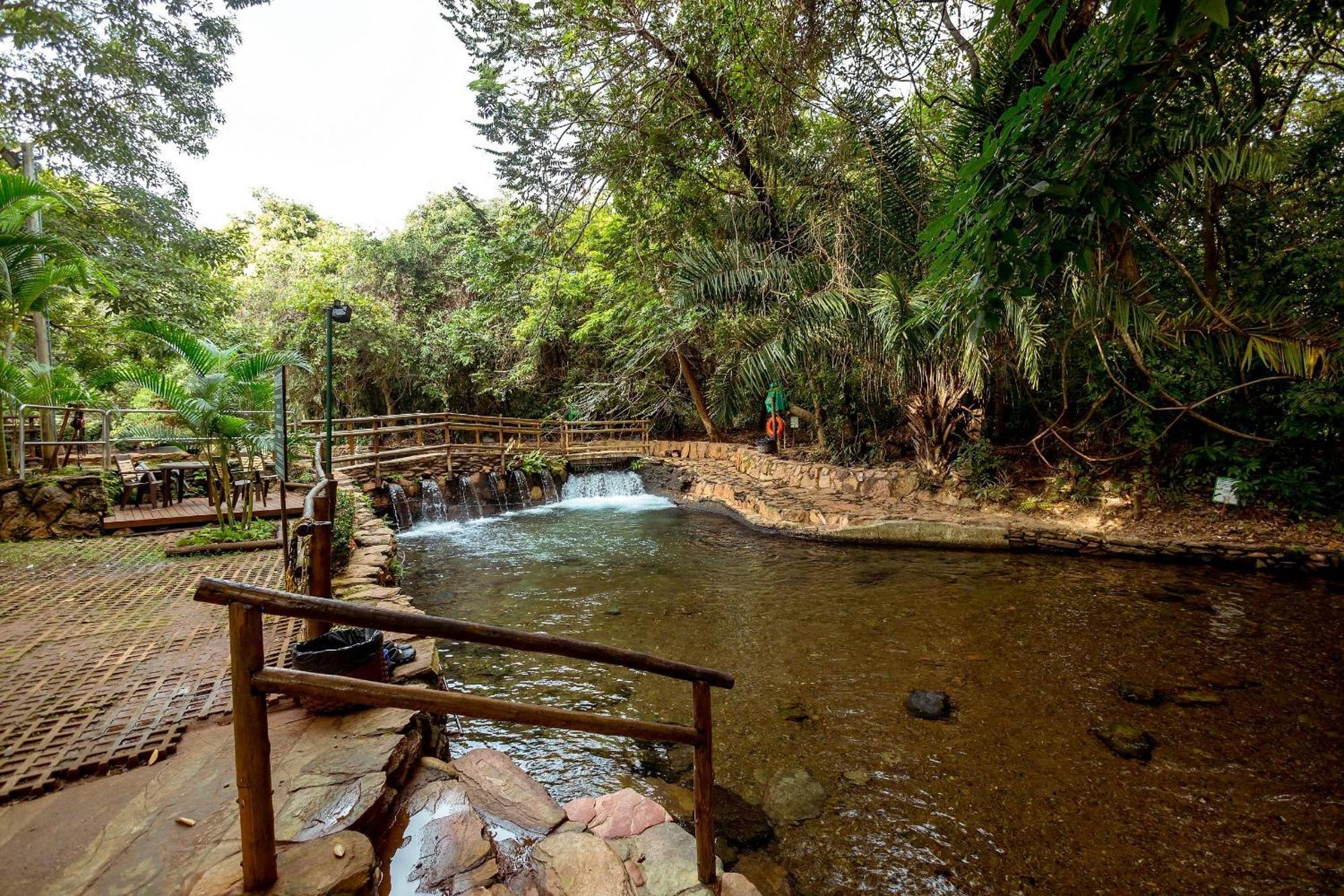 Thermas Paradise - Rio Quente- Duplex 3 Quartos Com Hidromassagem Экстерьер фото
